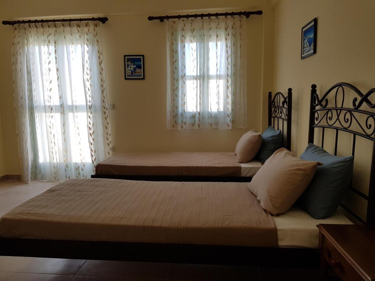 Villa Irini Studios Kamari  Exterior photo